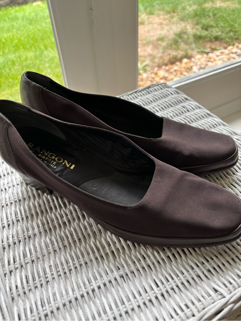 Rangoni Chocolate Brown Low Block Heel Pumps